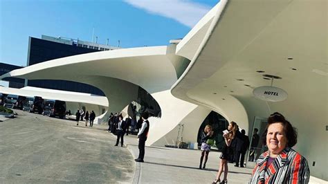 SuzyCruise: Louis Vuitton Revives A Modernist Building At JFK 